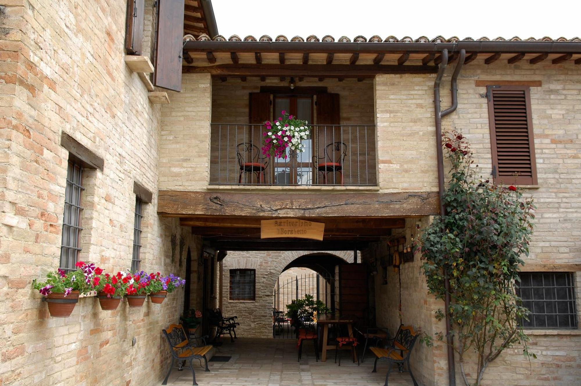 מונטפאלקו Agriturismo Il Borghetto מראה חיצוני תמונה