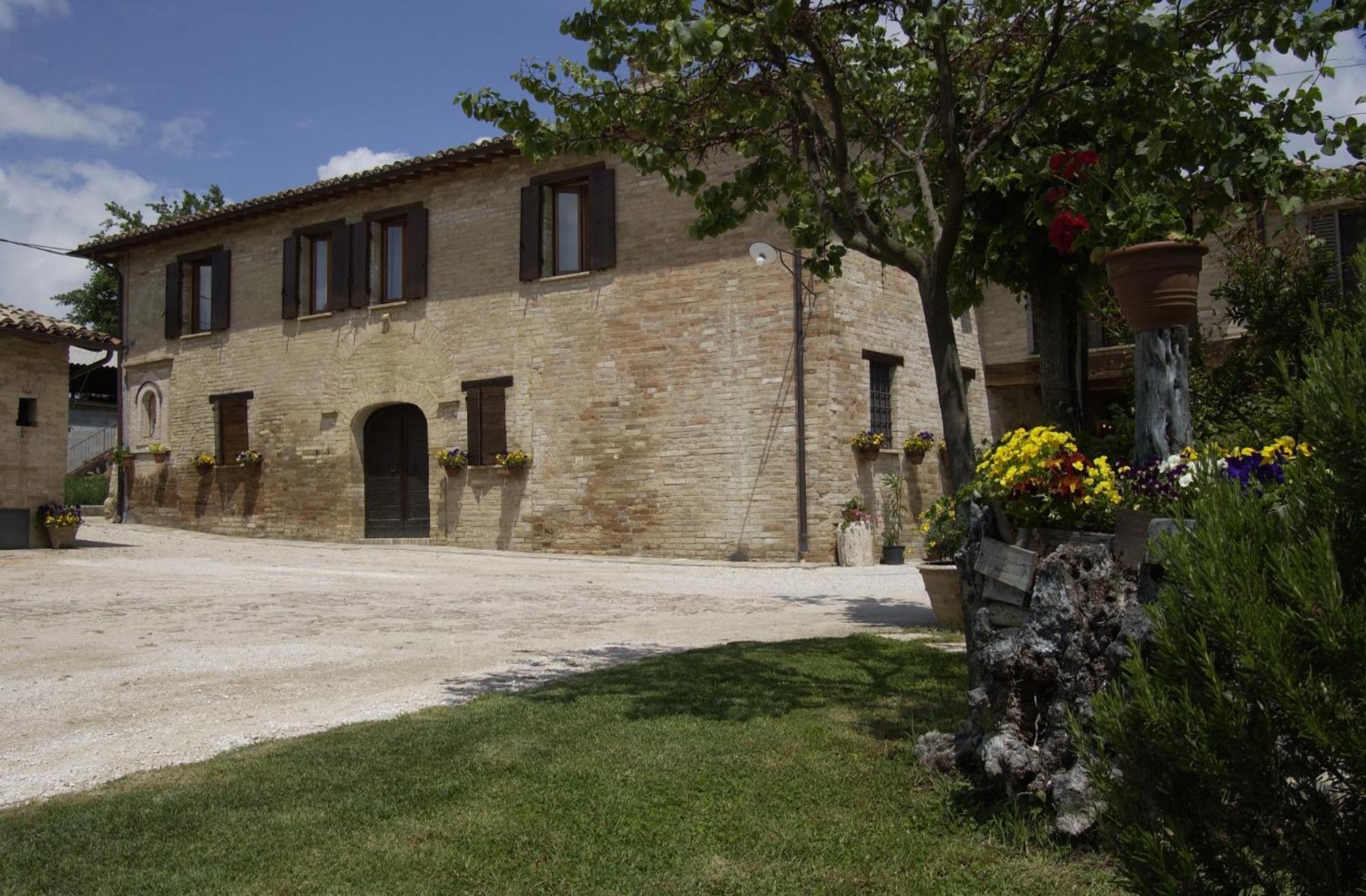 מונטפאלקו Agriturismo Il Borghetto מראה חיצוני תמונה