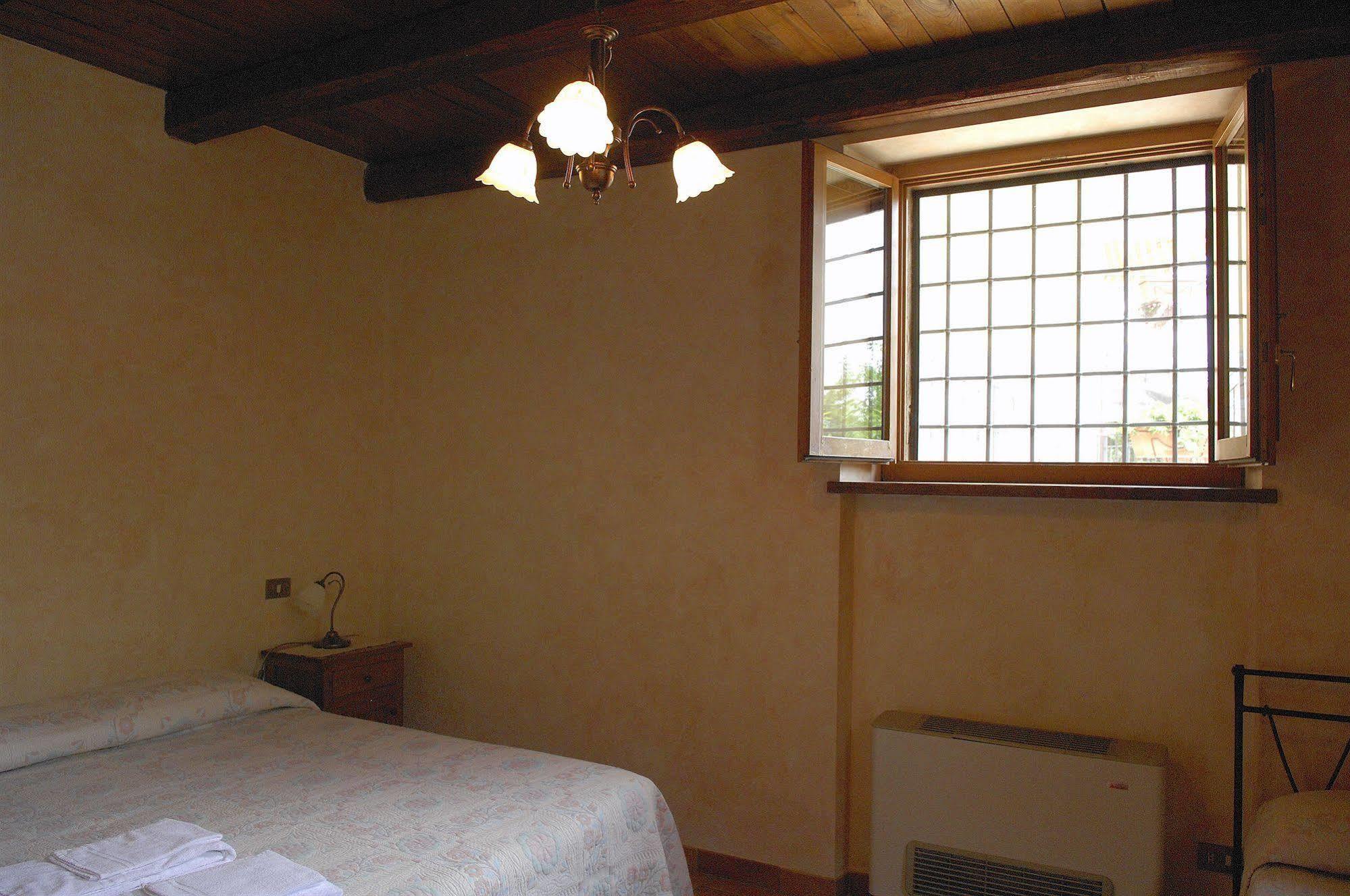 מונטפאלקו Agriturismo Il Borghetto מראה חיצוני תמונה